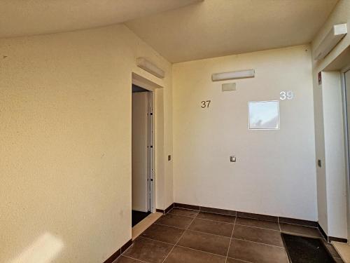 3077 Res AZAHAR GARDEN - image 5