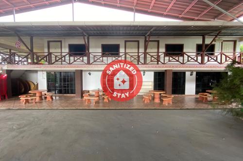 . OYO Home 90266 Aravilla Homestay