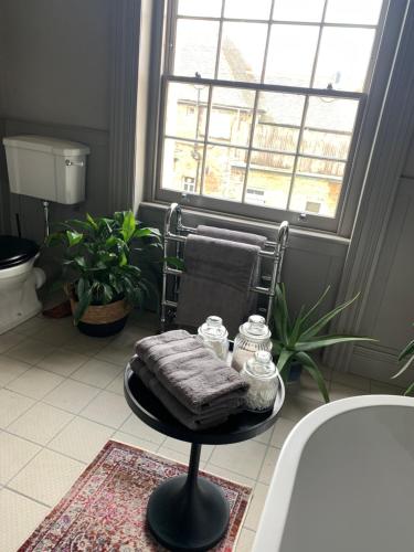 The Pink House - main image