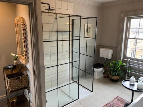 The Pink House - image 11