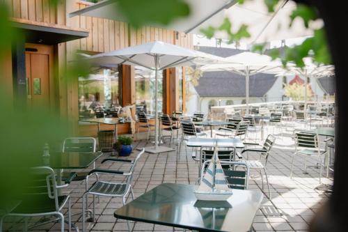 Ресторан, Hotel Gasthaus Hergiswald in Крінс
