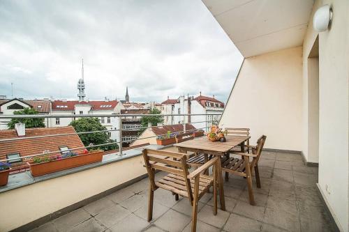 Great Terrace in Big, Central Flat, Praga