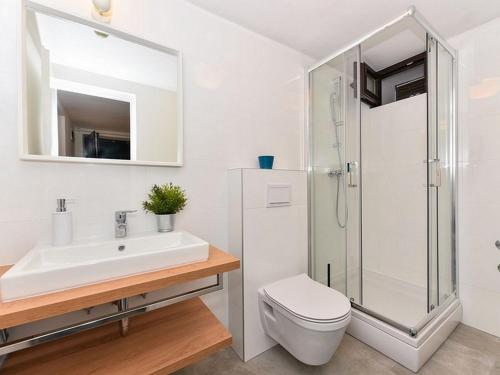 Mediterraneo Garden Apartments - image 7