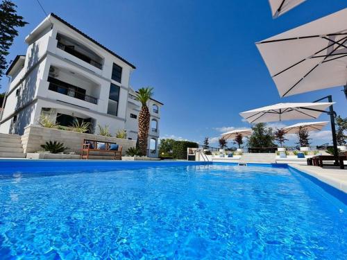 Mediterraneo Garden Apartments - image 6