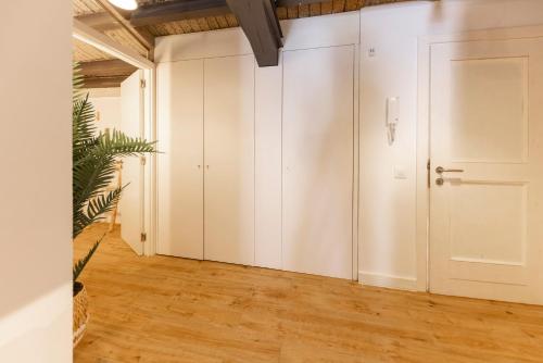 Bravissimo Placa del Vi, Design Penthouse