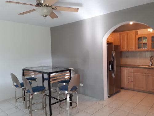 Facilities, AIRBAB Moon Gate West in Bermuda