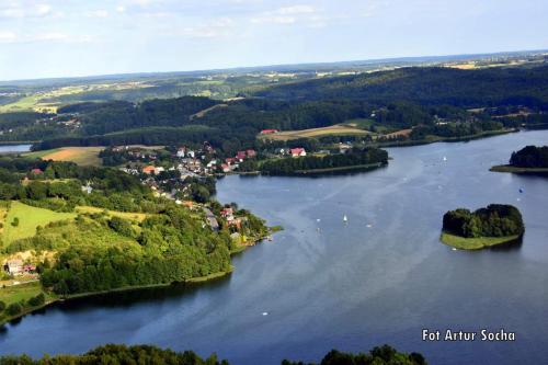 ZACISZE ,,Jastrząb'' domek na Kaszubach z balią z jacuzzi