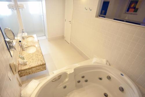 Pezsgőfürdő, Central Park Hotel by Bourbon in Cascavel