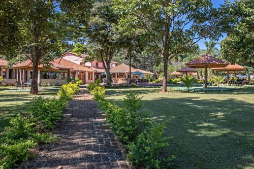 Kert, Santa Eliza Eco Resort in Ribeirao Bonito