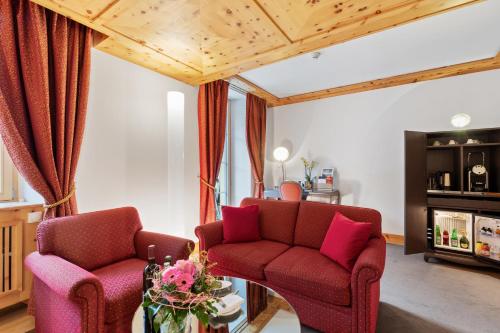 room detail thumbnail 1