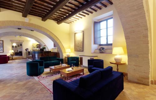 Buitenkant, Castle of Baccaresca in Gubbio
