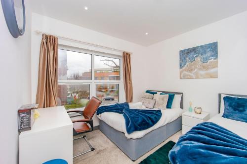 Modern 3 bed flat in quiet BRIGHTON location - image 8