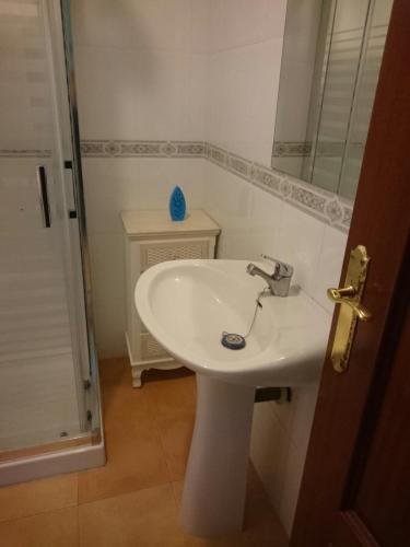 Hermoso piso de 2 dormitorios en Nerja - main image