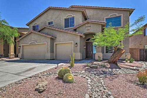 Sunny Desert Escape - 14 Mi to Dtwn Phoenix! - main image