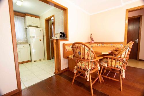 Platano - Gramado - Ideal para 4 pessoas (Lotacao maxima: 6 pessoas)