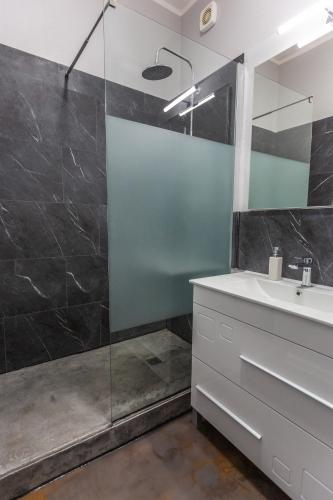 Appartement Bleu Caraïbes T4 proche gare et Vieux Port, Marseille (Foto 10)