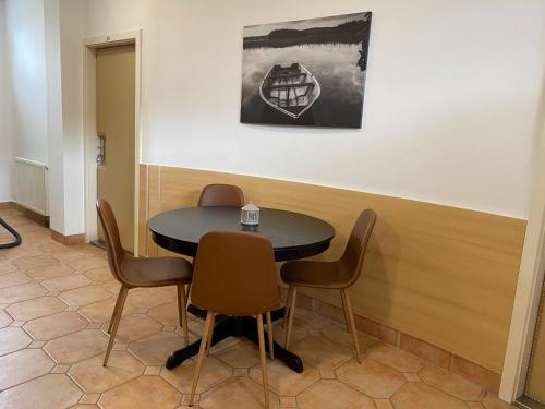  IdyllApartman, Ferienwohnung in Komárom