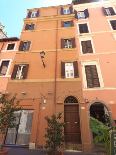 Vite 99 - Piazza di Spagna 3