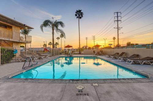 Motel 6-San Bernardino, CA - South