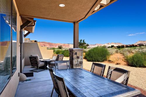 Three-Bedroom Holiday Home 