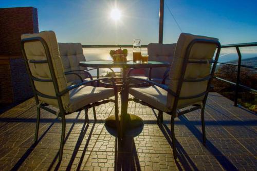 Cantinho da Calçada Caminho das Florenças nº 94, Arco da Calheta gîte à louer Pico Queimado