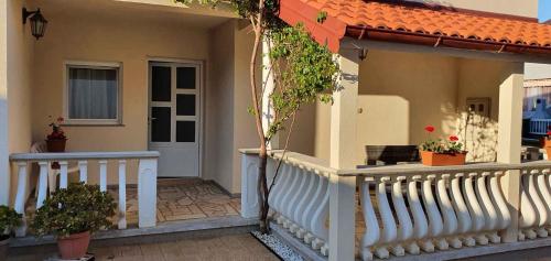  Apartment in Vir/Insel Vir 7469 in Lozice