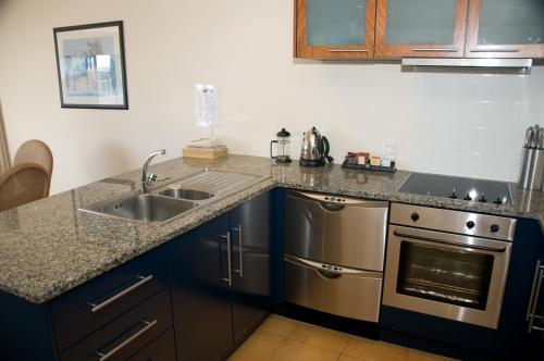 The Reef Beachfront Apartments