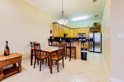 Escape Condominiums #7