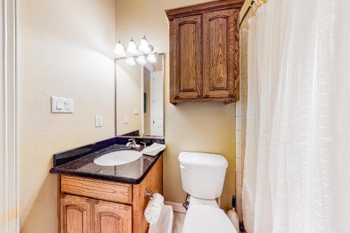Escape Condominiums #7 - image 3
