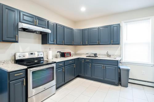 Providence Modern, Comfy 3BR Apartment in Providence, USA