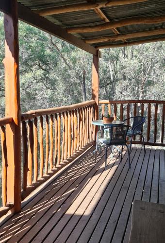 Shady Creek Eco Cabin, Mudgee, Peaceful Country Getaway in Grattai
