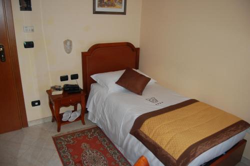 1 twin bed