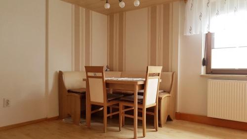 Iekārtas, Ferienwohnung Berndt in Meuselbach - Schwarzmuhle