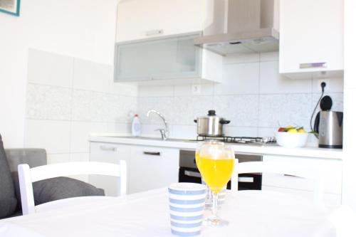 One-Bedroom Apartment with Sea View room in Apartments Slaven