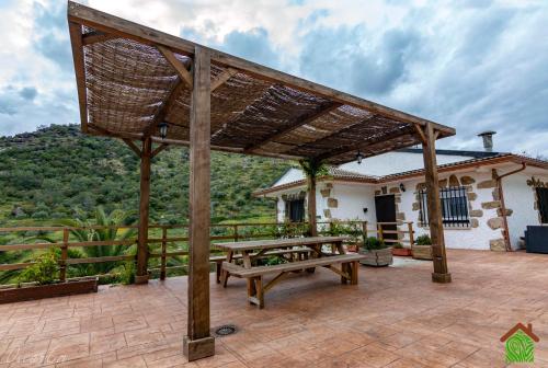 設施, Casa Rural Santa Bárbara (Casa Rural Santa Barbara) in 埃爾雷亞爾德聖比森特