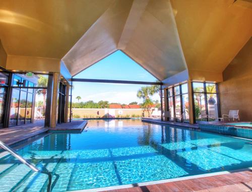Deluxe Family Condo close to Famous Florida Attractions - One Bedroom #1 - main image