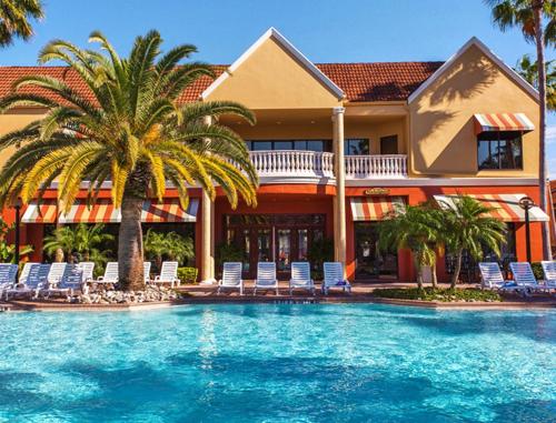 Deluxe Family Condo close to Famous Florida Attractions - One Bedroom #1 - image 4