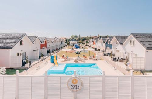 Zatoka Slonca - Domki z basenem, WiFi i parking w cenie! - Accommodation - Mielno