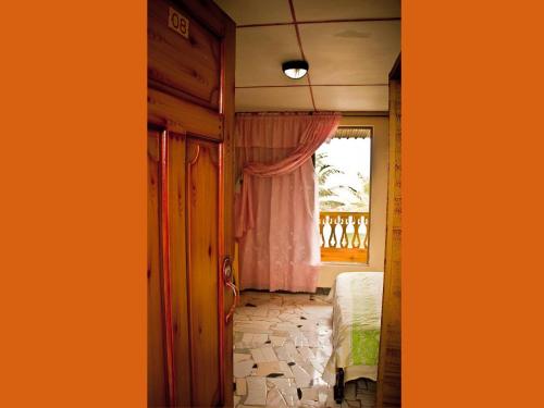 Yellow Moon Guesthouse & Apartments - image 5