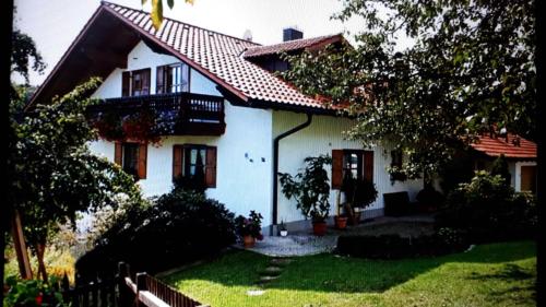 Haus Brigitte im Dreiländereck - Apartment - Neureichenau