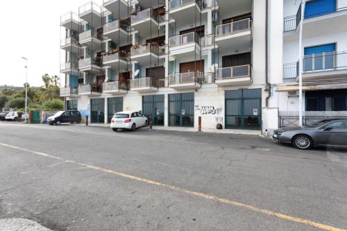 Aci Castello Seaview Apartment With Parking - Tap to explore photos