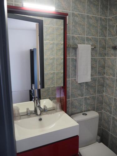 HOTEL LE FOIRAIL - image 11