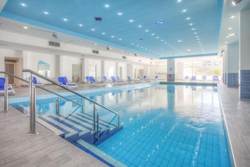 Hotel Narcis - Maslinica Hotels & Resorts - image 9