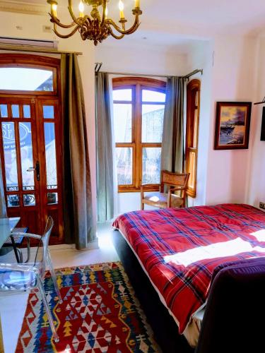 No 1 House By Valence - image 11