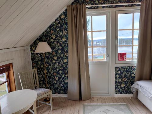 Vandrarhemmet Tallbacka/Ängelsberg Hostel Room Type - Twin Room with Balcony