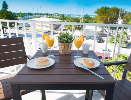Friendly Tropical Resort Suite in Marathon - 3 Nights - One Bedroom #1 - image 8