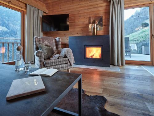 3 bedrooms, 4 beds