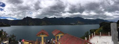 Surrounding environment, Hotel Villa del Lago in San Pedro La Laguna