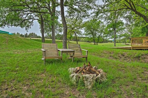 Chic Family-Friendly Home with Outdoor Oasis! - image 6
