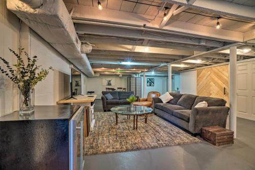 Stunning Lake View Home 22 Mi to Nashville! - main image